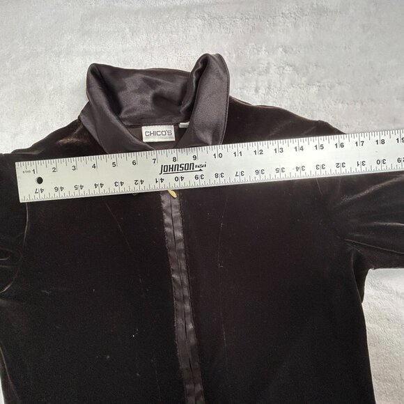 Chico's Brown Velvet Satin Trim Long Sleeve Jacket Size 1 Lightweight Stretch - Picture 5 of 7